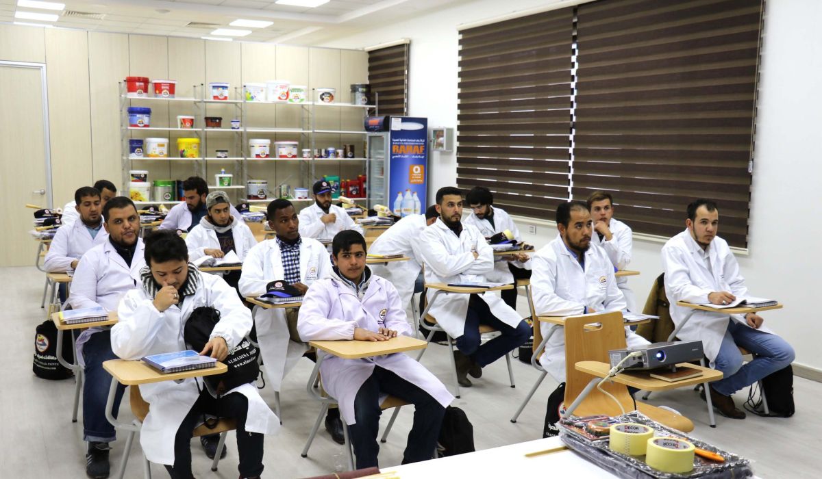 إنطلاق الدورة التدريبية الثانية للطلاء بشركة المدينة مصراتة للتدريب والتطوير